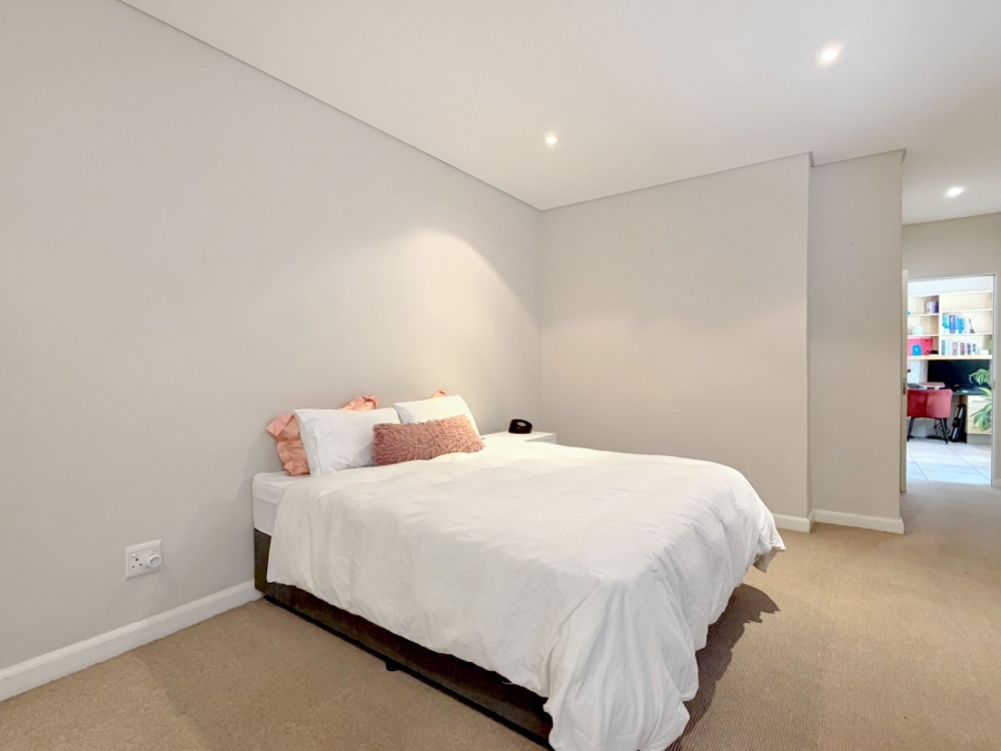 1 Bedroom Property for Sale in Cape Town City Centre Western Cape